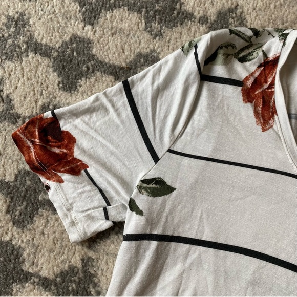 Maurices White & Floral & Striped Print 3/4 Sleeve Blouse Size Medium - Picture 6 of 9